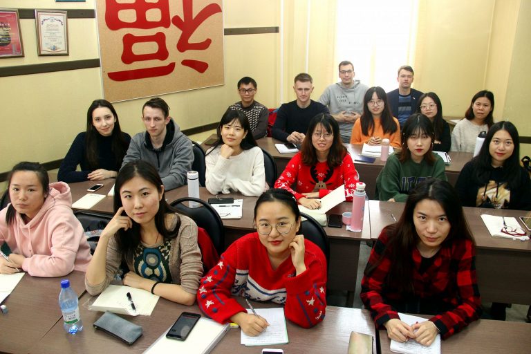 АлтГУ приступает к реализации трехъязычной образовательной программы с преподаванием японского языка