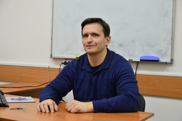 Как учить английскому языку международников